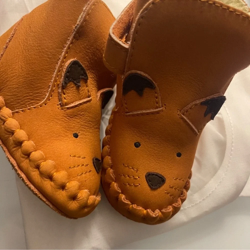 NWT Donsje ‘Fox’ Baby Booties 🦊 6–12M